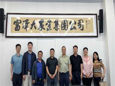 學院赴新疆開展聯(lián)絡校友訪企拓崗工作