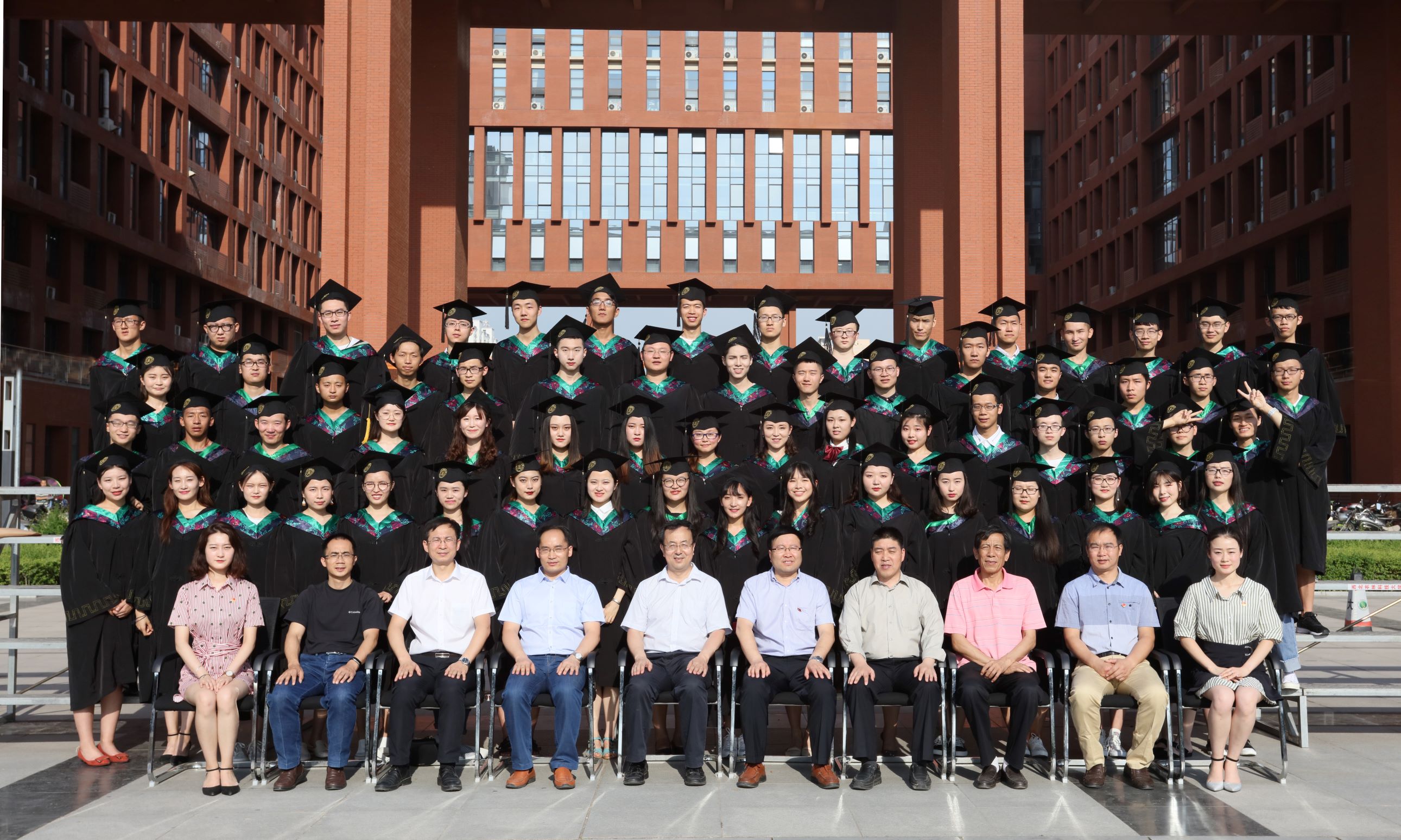 de2bd526a6e84b69a49ecf3a860d4282.jpg de2bd526a6e84b69a49ecf3a860d4282.jpg